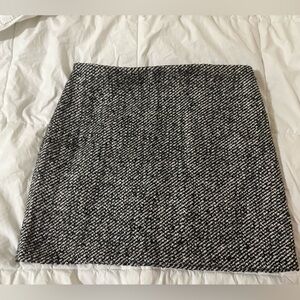 H&M Elegant Black and White Skirt
